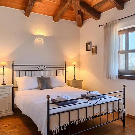 Campanula Holiday home